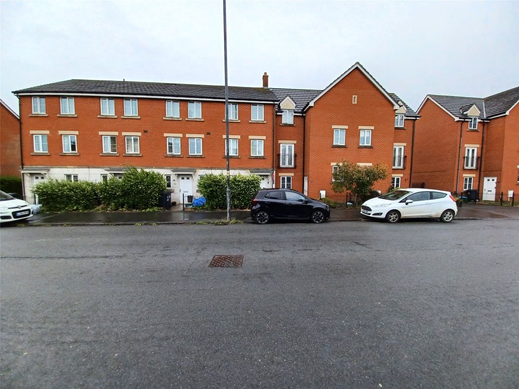 Property photo 1 of 11 External