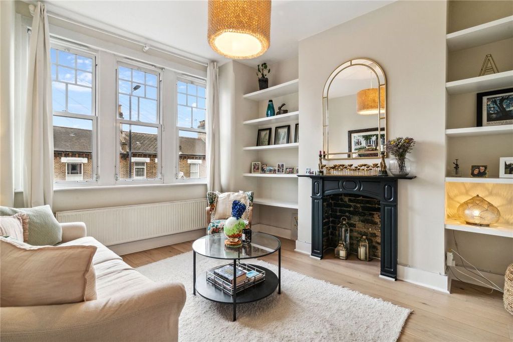 Property photo 1 of 6