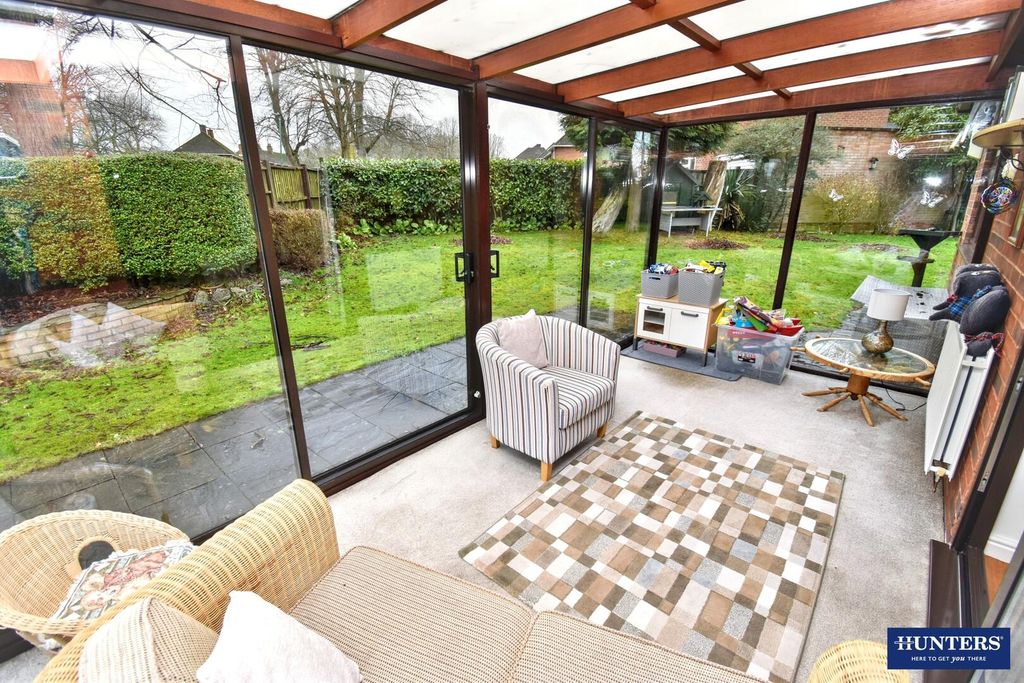 Property photo 1 of 18 Conservatory