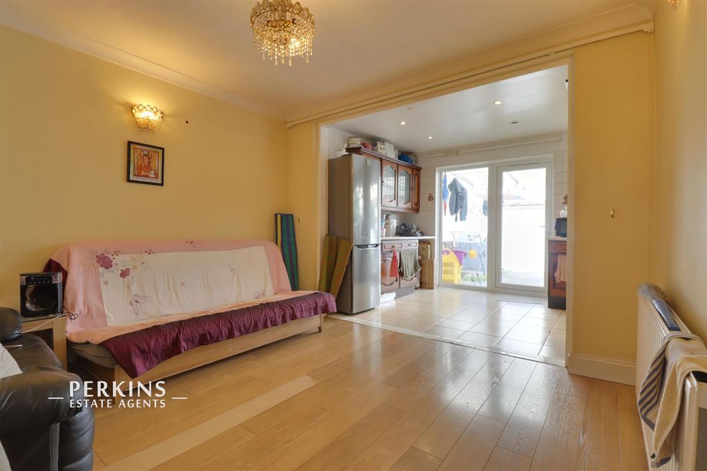Property photo 3 of 10 Rec.Jpg