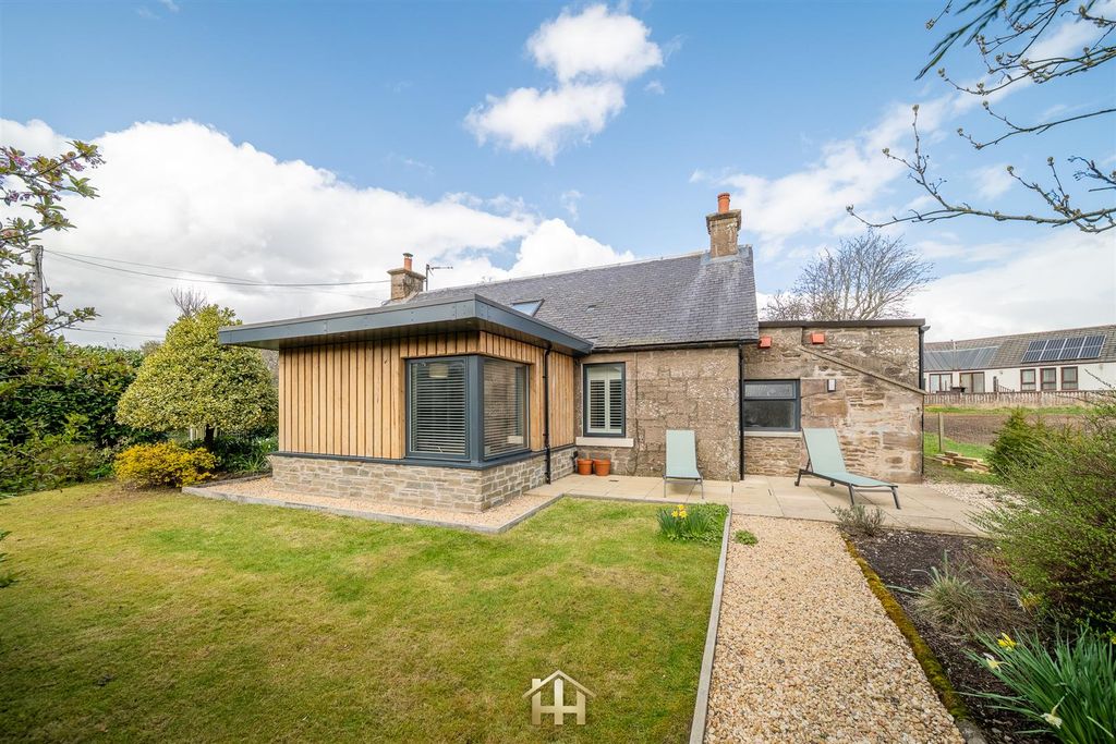 Property photo 1 of 26 Rowan Cottage Auchterhouse Dundee Dd3 0Qn 130426 E
