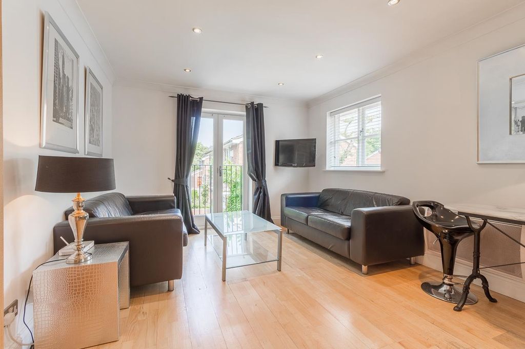 Property photo 3 of 22 H4_Zr3Zwwusrlefs1Uos6A.Jpg