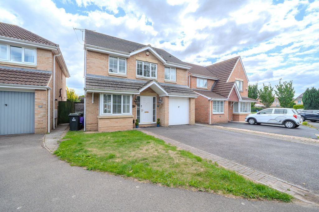 Property photo 1 of 30