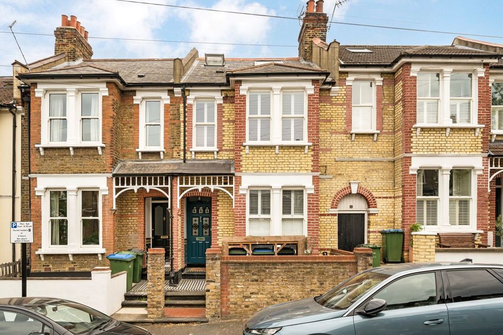 Property photo 1 of 7