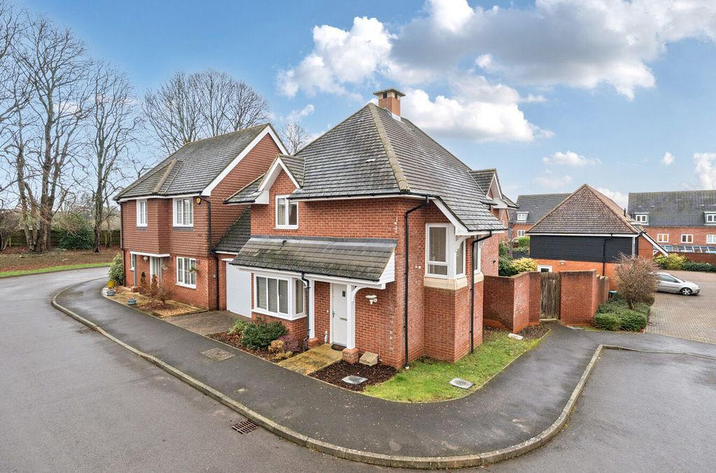 Property photo 1 of 20