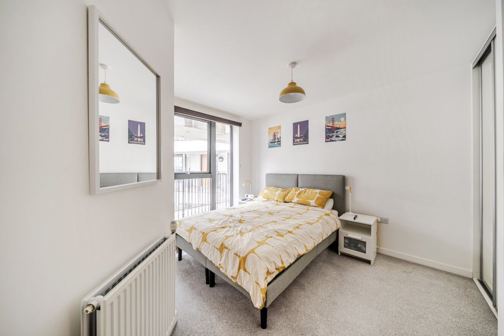 Property photo 2 of 18 1-69Dce15ee1958-1...