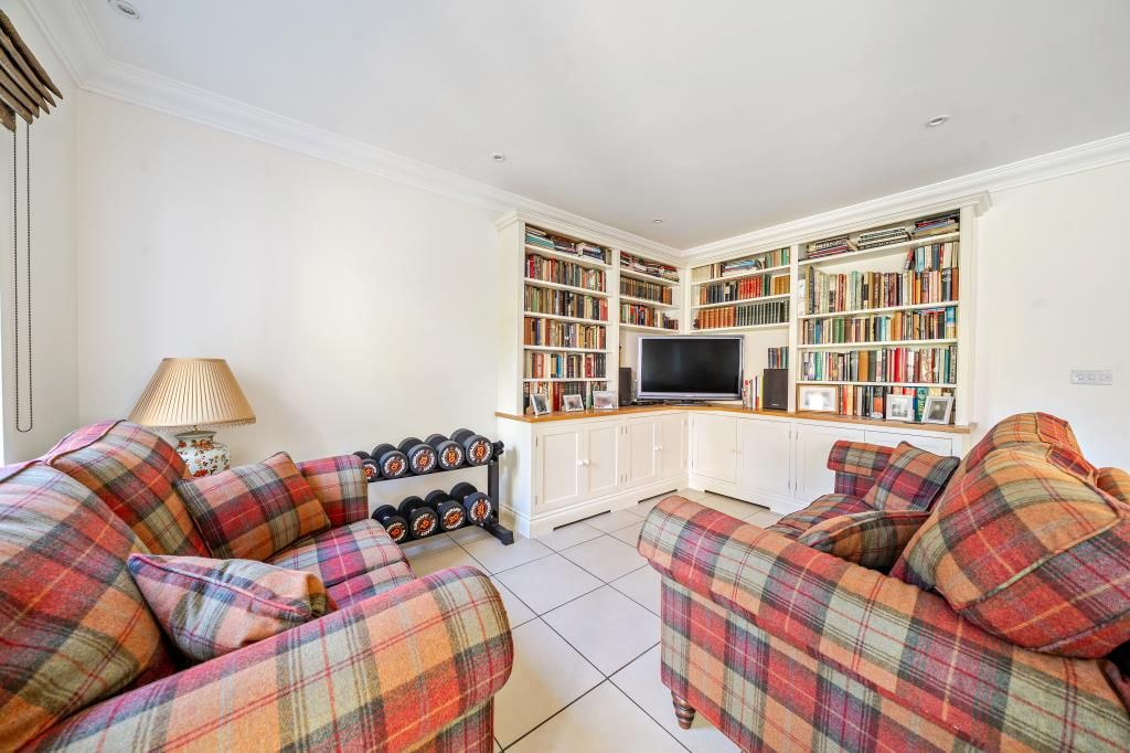 Property photo 3 of 21 Reception