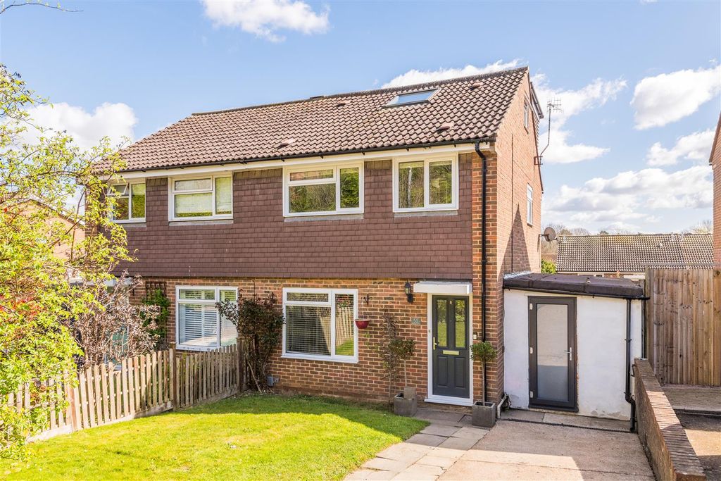 Property photo 1 of 15 51 Bush Farm Drive-34.Jpg