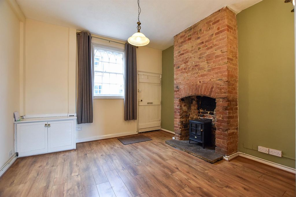 Property photo 3 of 16 Living Room.Jpg