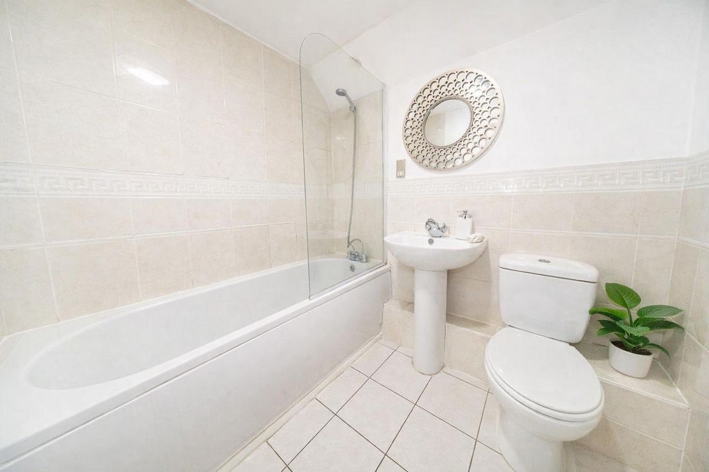Additional image 6 of 1 bed flat for saleMeribel Square, Prescot, Merseyside L34