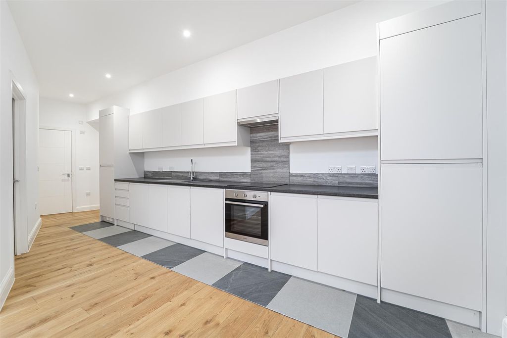 Property photo 2 of 8 Helliwell & Co.