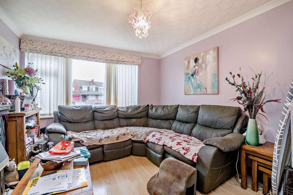 Property photo 3 of 22