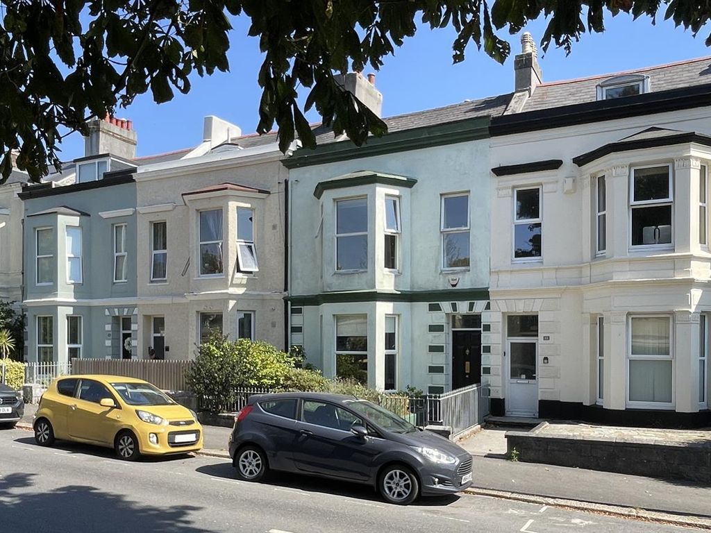 Property photo 1 of 28 Lipson Road 90 - Front.Jpg