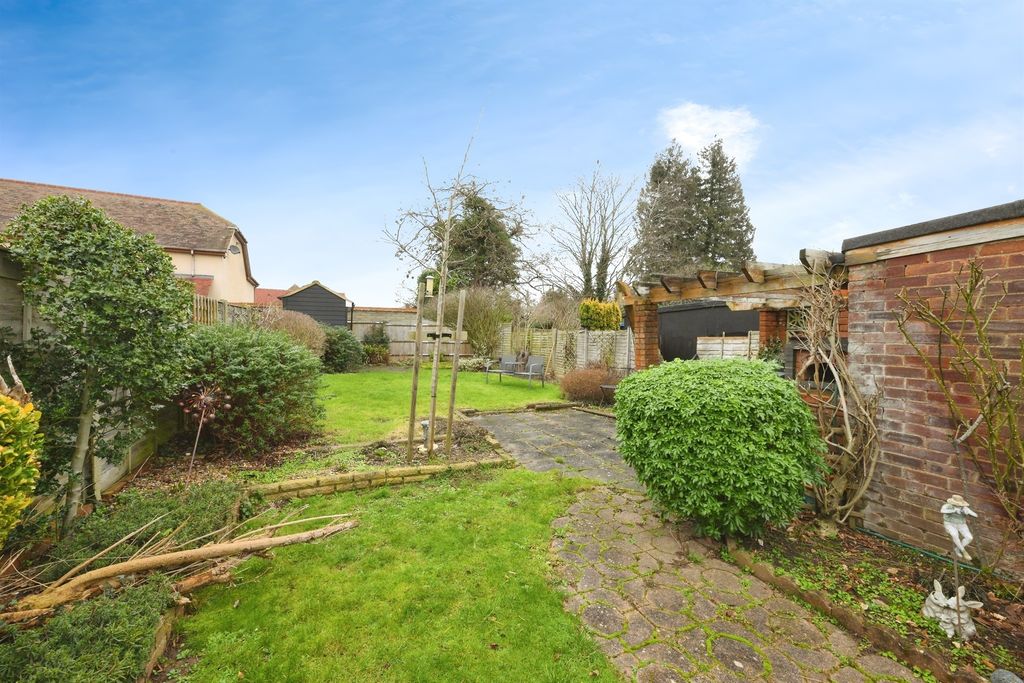 Property photo 3 of 19