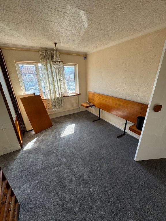 Property photo 2 of 13 Gallery