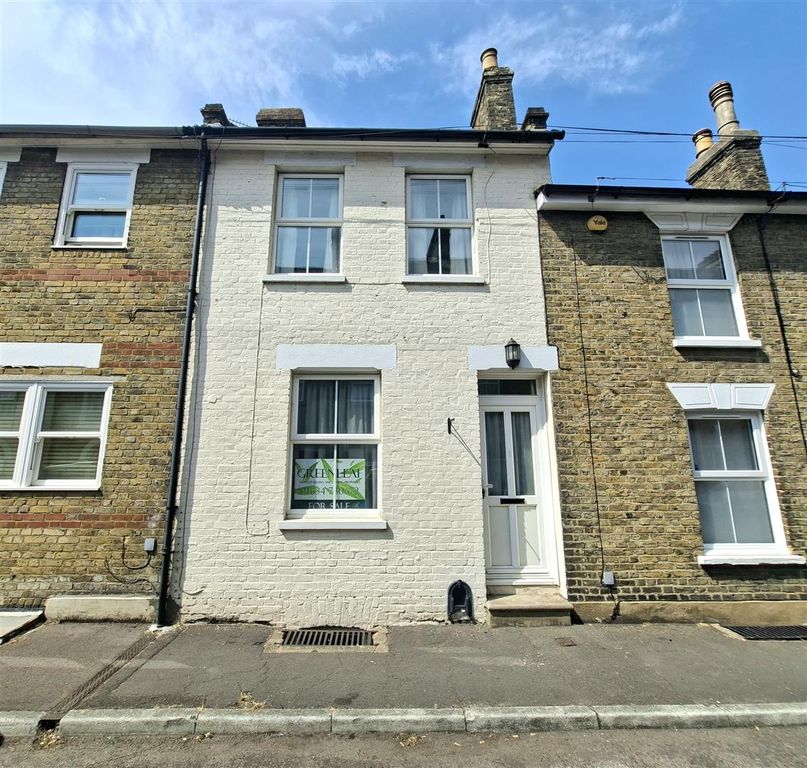 Property photo 1 of 21 Langdon Road
