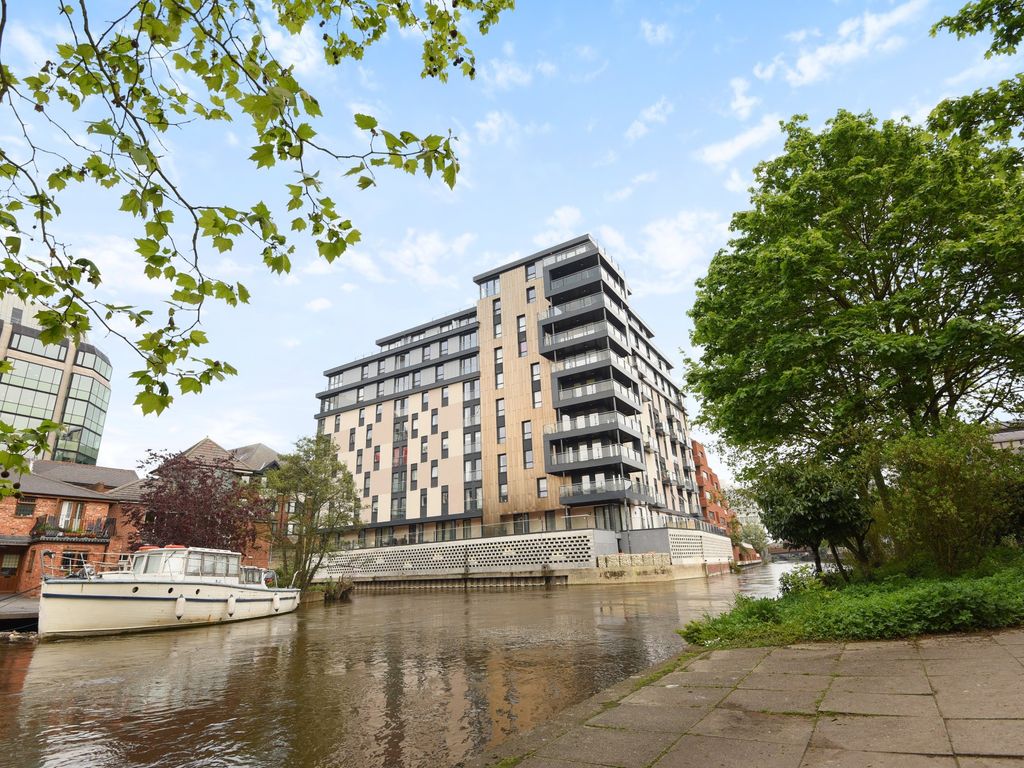 Property photo 1 of 5 Main Image (Main)