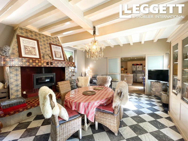 Property photo 3 of 10