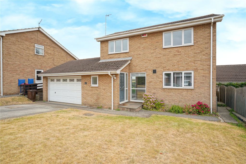 Property photo 1 of 17 Picture No. 14