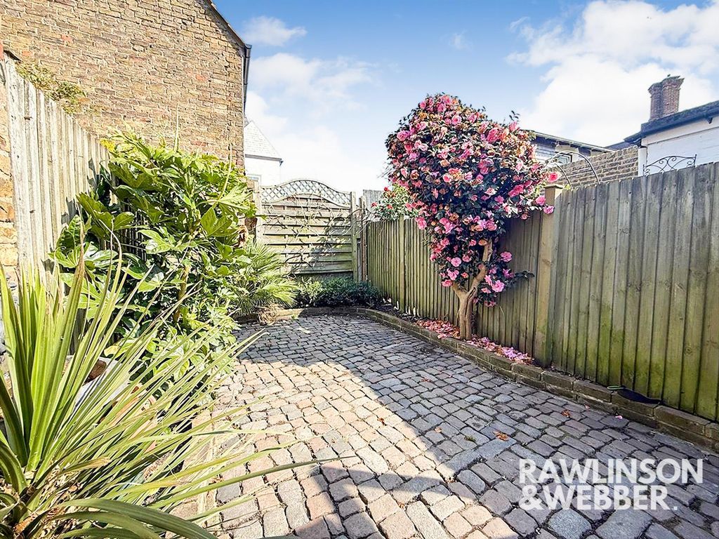 Property photo 2 of 10 Vxx4Yvoryu6Jszvoxodzra.Jpg