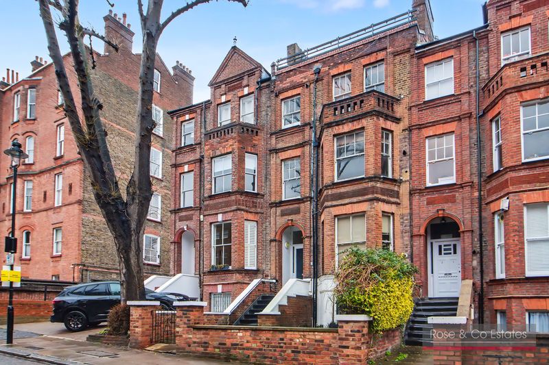 Property photo 3 of 8 Photo 9