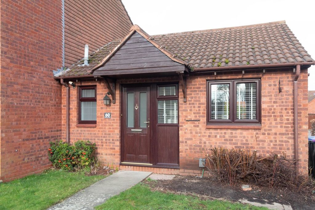 Property photo 1 of 9