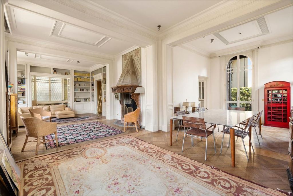 Property photo 3 of 40