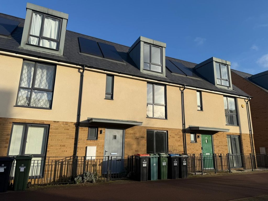 Property photo 1 of 9 Image