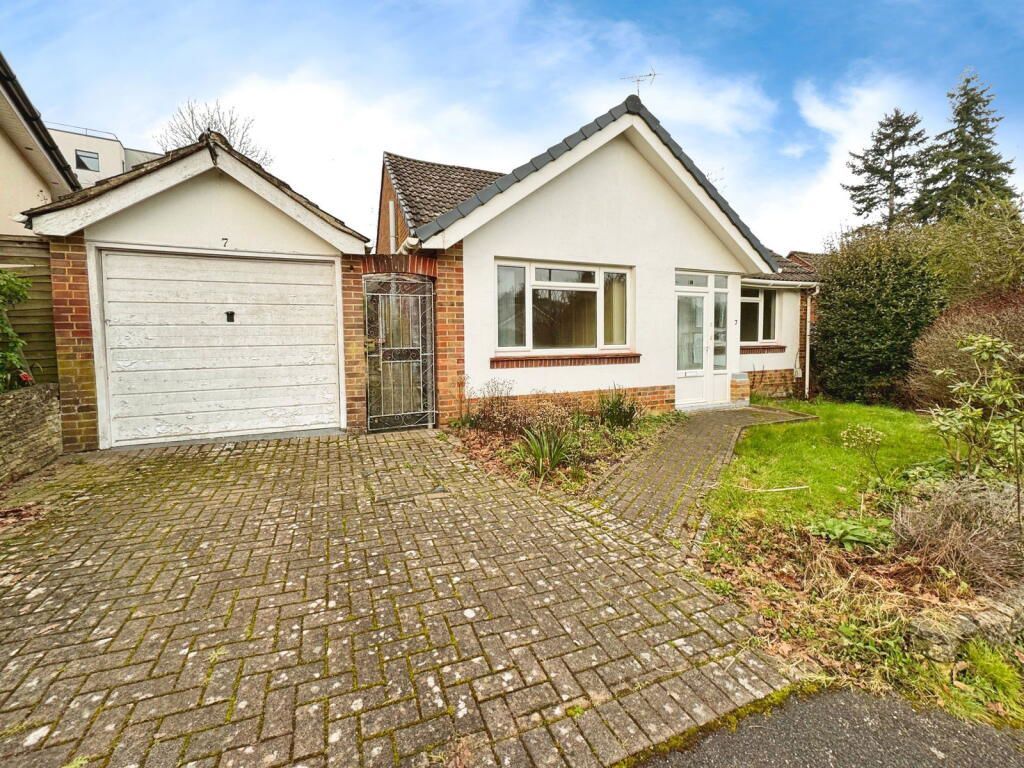 Property photo 1 of 12