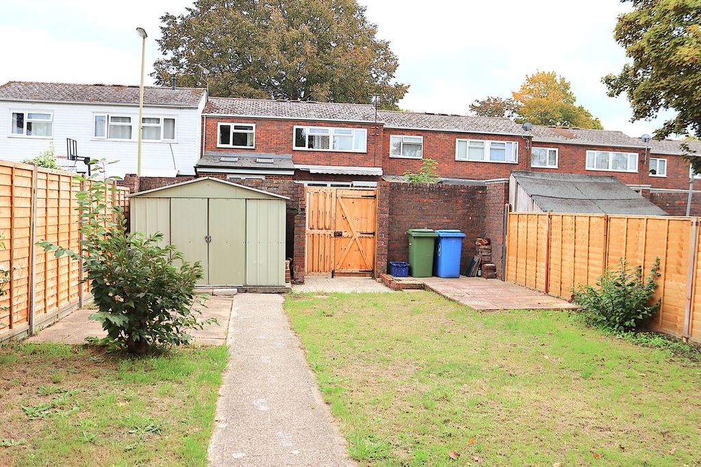 Property photo 2 of 13