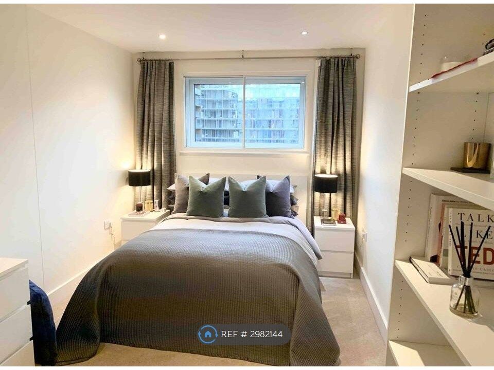 Property photo 1 of 6 Bedroom