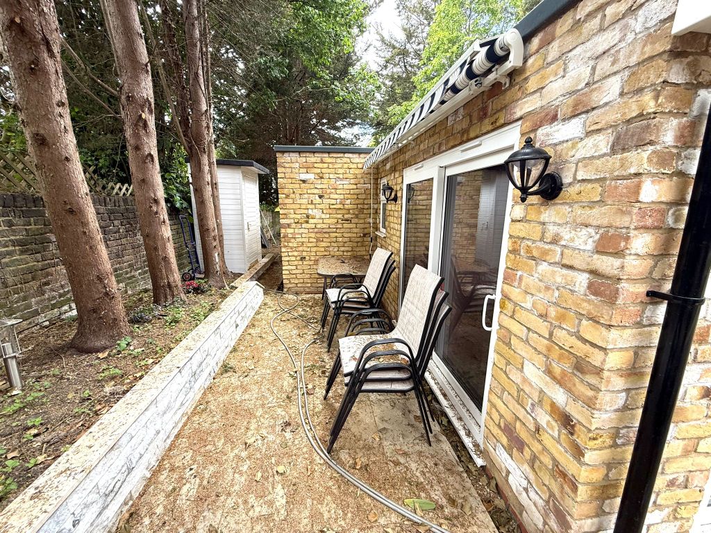 Property photo 3 of 6