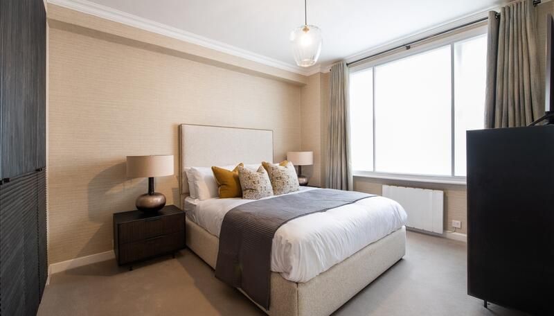 Property photo 3 of 18 Bedroom