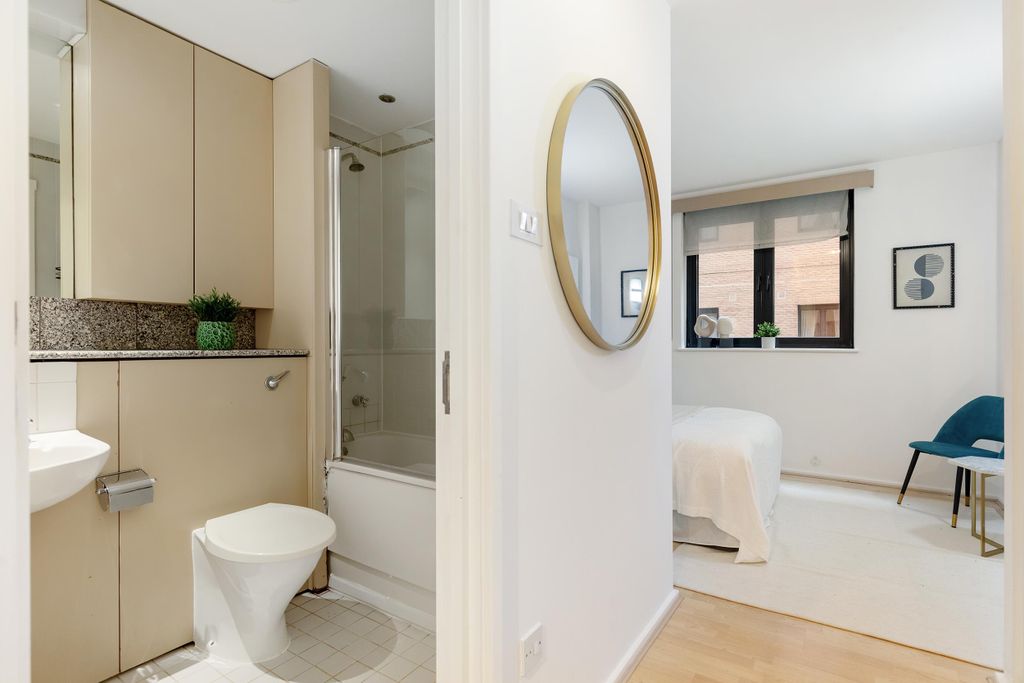 Property photo 3 of 13 Image