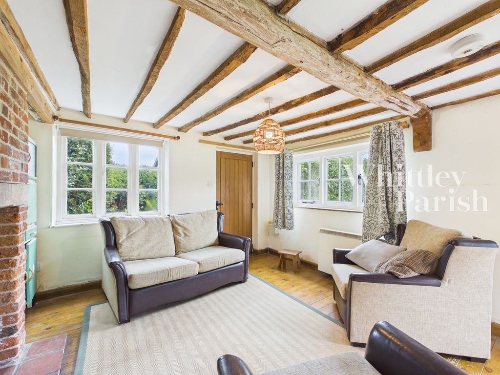 Property photo 3 of 21 Cam04332G0-Pr0705-Still015