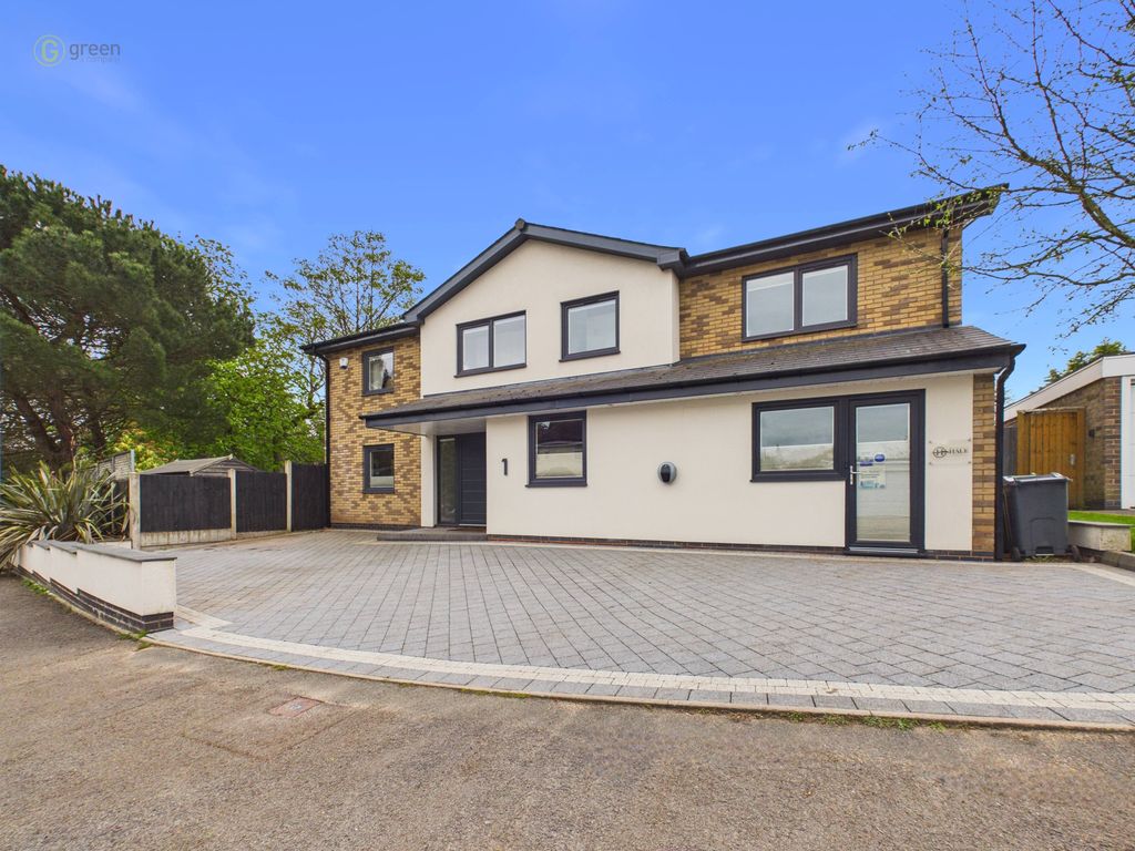 Property photo 1 of 27 1806Ea6Af75A4Ac080Af395F427E7488100Cam03830G0Pr0302Still066