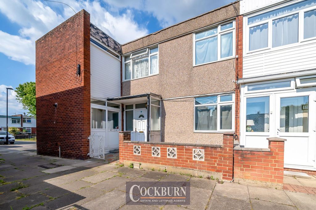 Property photo 1 of 5