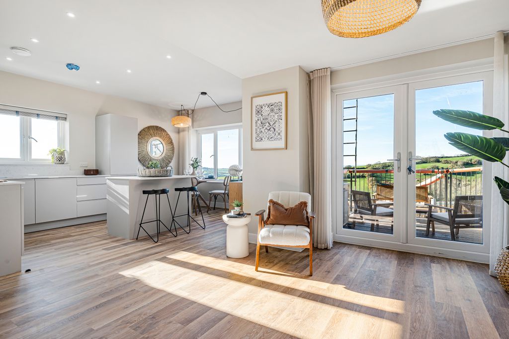 Property photo 3 of 29