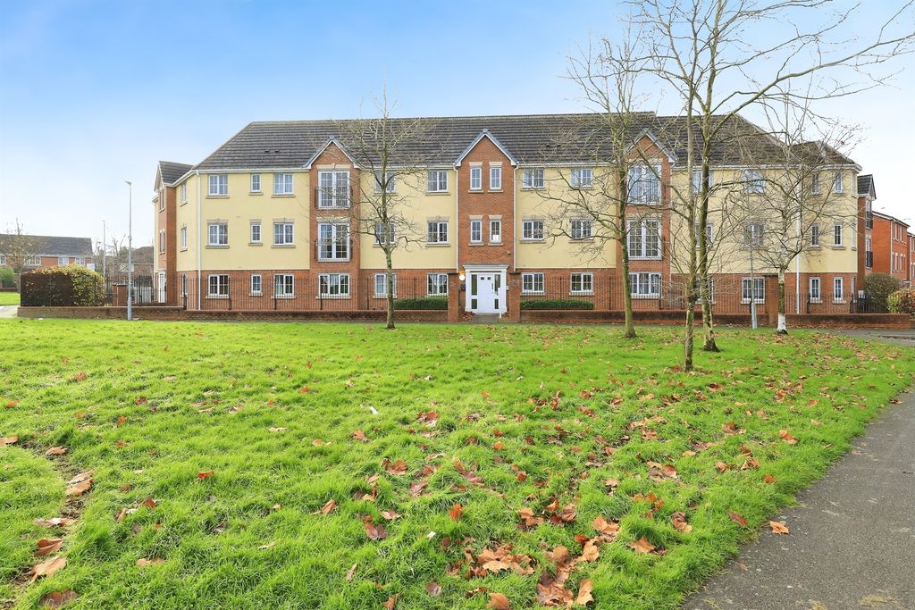 Property photo 1 of 13