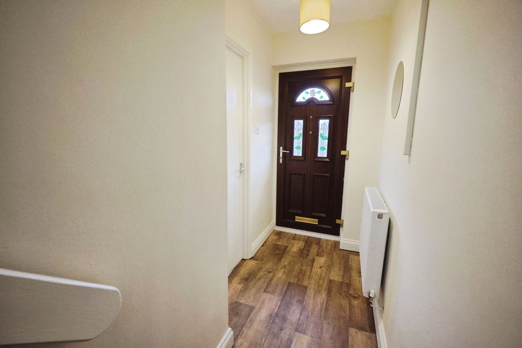 Property photo 2 of 15 Pbox-Img.Jpg