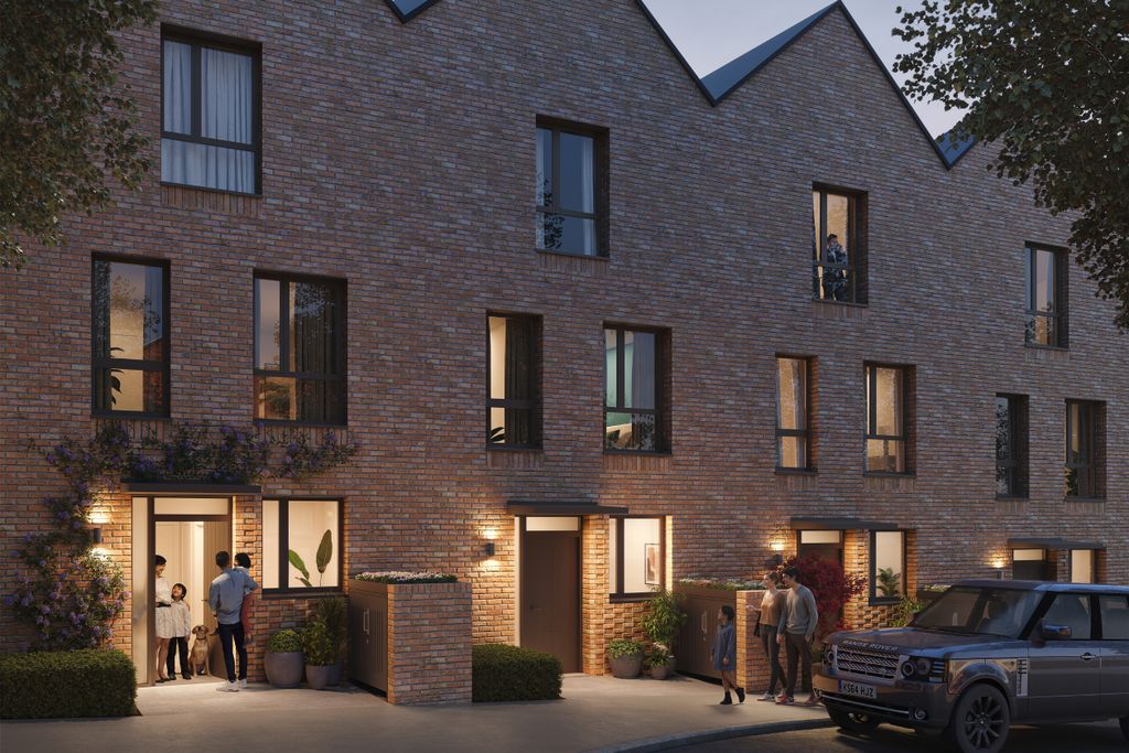 Property photo 1 of 6 Hendon Townhouses