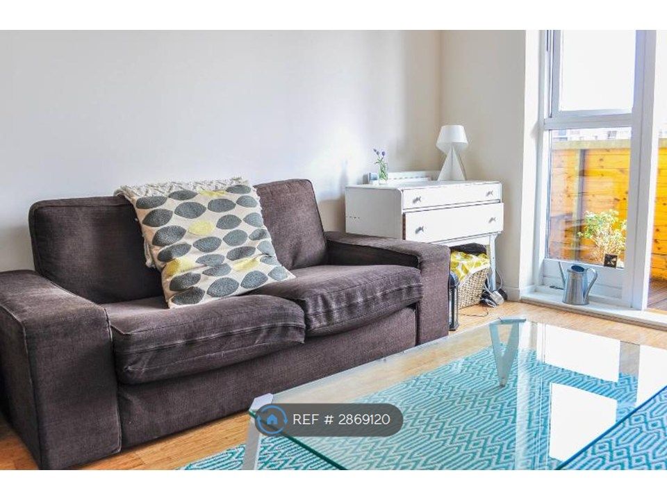 Property photo 2 of 10 Living Area