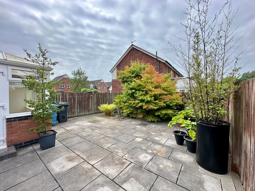 Property photo 3 of 22 3. Garden