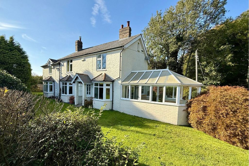 Property photo 1 of 27