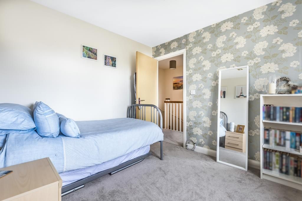 Property photo 3 of 11 Bedroom