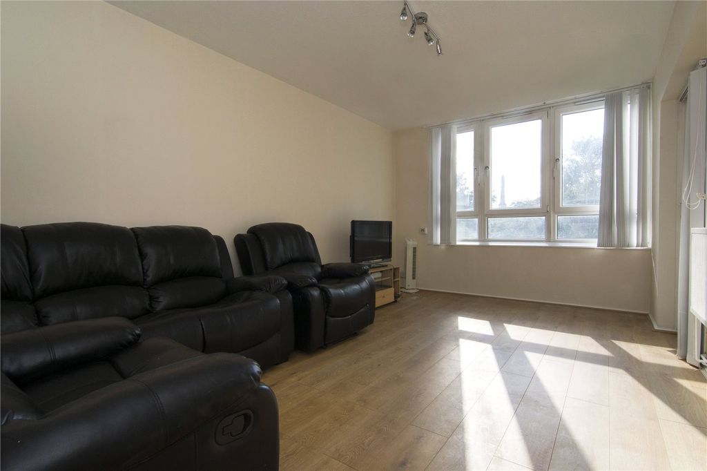 Property photo 2 of 11 Living Area