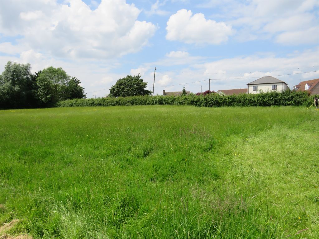Property photo 2 of 4