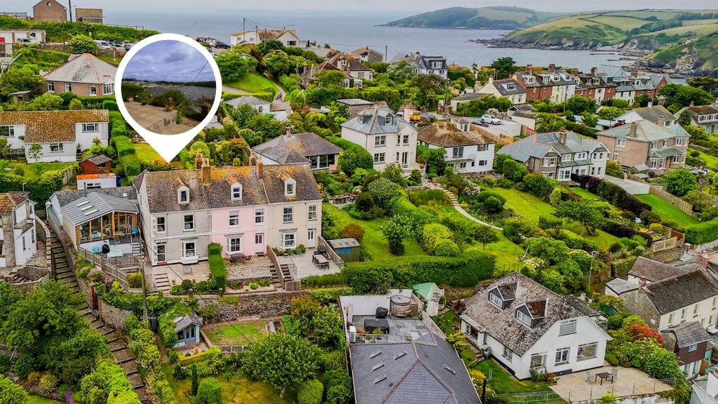 Property photo 1 of 11 Fowey