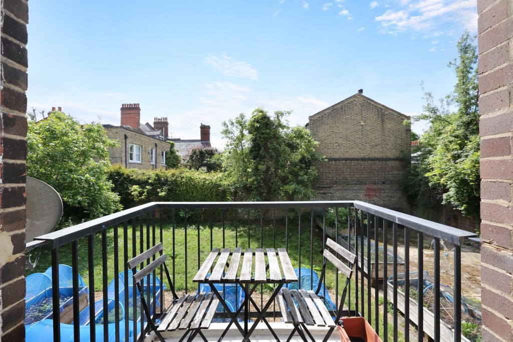 Property photo 3 of 12 Ach_3512.Jpg