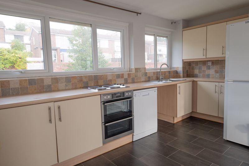 Property photo 3 of 14 Photo 18